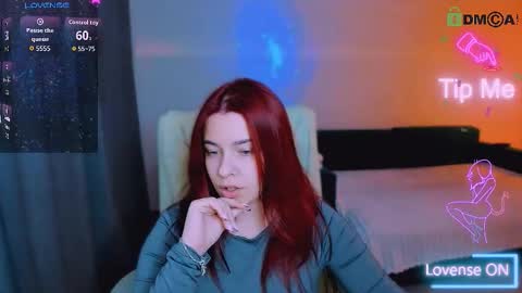 Snapshot of red__dizzy chatting on January 12, 2026, 10:48 pm red__dizzy online show from January 12, 2026, 10:48 pm