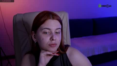 Snapshot of red__dizzy chatting on March 4, 2026, 3:01 am red__dizzy online show from March 4, 2026, 3:01 am