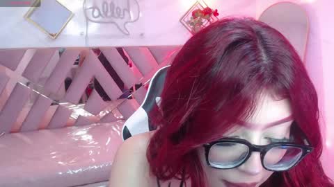 Snapshot of red_bunny_v chatting on April 29, 2026, 5:30 pm Hi Stream 800am to 200pm online show from April 29, 2026, 5:30 pm