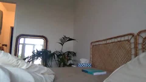Snapshot of red_cat_93 chatting on May 18, 2026, 7:20 pm red_cat_93 online show from May 18, 2026, 7:20 pm