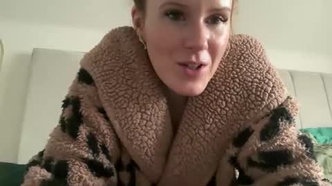 Rosie online show from December 4, 2025, 10:13 am