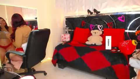 Luna online show from February 27, 2025, 3:25 am