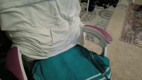 Red online show from April 9, 2026, 5:07 pm