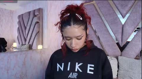 Snapshot of red_pandaa chatting on December 23, 2025, 2:31 am red_pandaa online show from December 23, 2025, 2:31 am