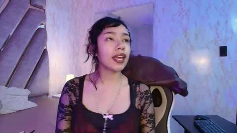 Snapshot of red_pandaa chatting on May 10, 2026, 3:44 am red_pandaa online show from May 10, 2026, 3:44 am