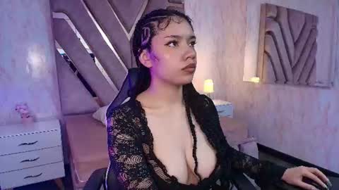 Snapshot of red_pandaa chatting on July 15, 2026, 4:07 am red_pandaa online show from July 15, 2026, 4:07 am