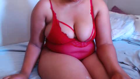 redbonexx22 online show from February 3, 2026, 6:40 am