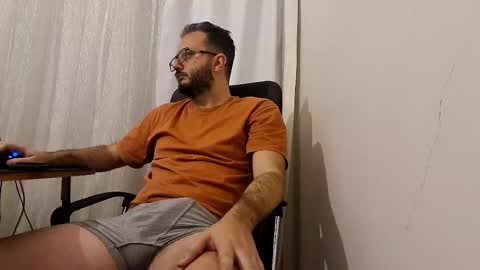Snapshot of redhattt chatting on May 20, 2026, 4:13 pm Redhat online show from May 20, 2026, 4:13 pm