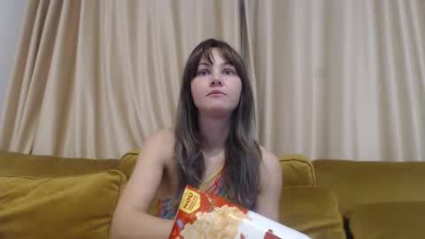 RedJessica online show from March 5, 2025, 6:45 pm