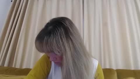 RedJessica online show from November 10, 2025, 5:50 am