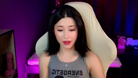 Kiara online show from April 6, 2026, 9:38 pm