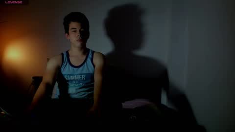 Snapshot of redsoul951869 chatting on December 2, 2025, 5:24 am RedsoulReaver online show from December 2, 2025, 5:24 am