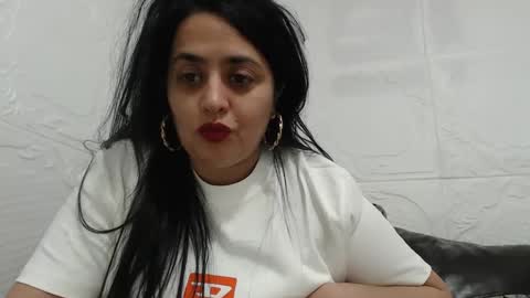 Reea online show from March 1, 2025, 7:04 pm