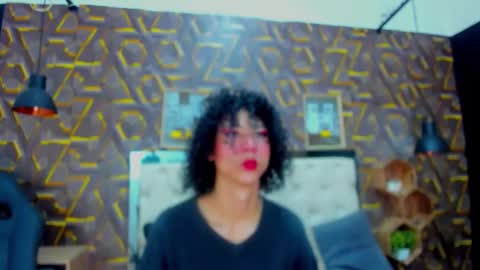 reed_kitty online show from November 19, 2025, 12:16 pm