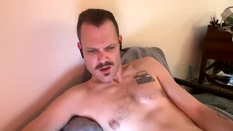 Snapshot of reed_thomas chatting on January 16, 2025, 7:38 am Reed Thomas online show from January 16, 2025, 7:38 am