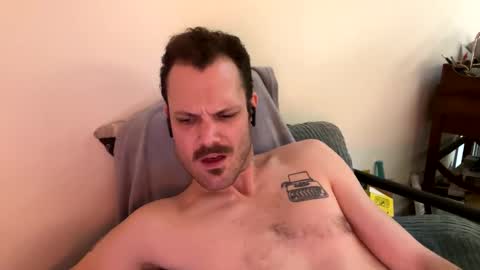 Snapshot of reed_thomas chatting on February 26, 2025, 7:09 am Reed Thomas online show from February 26, 2025, 7:09 am