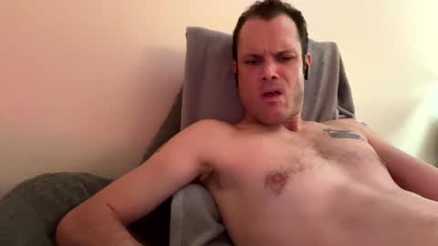 Snapshot of reed_thomas chatting on December 4, 2025, 1:04 am Reed Thomas online show from December 4, 2025, 1:04 am