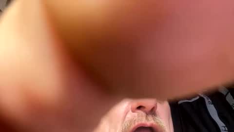 Lee online show from February 6, 2025, 10:43 pm