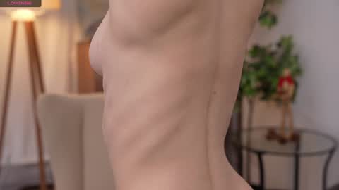 Snapshot of refined_style chatting on January 17, 2025, 10:11 am JessyinCherri yang online show from January 17, 2025, 10:11 am