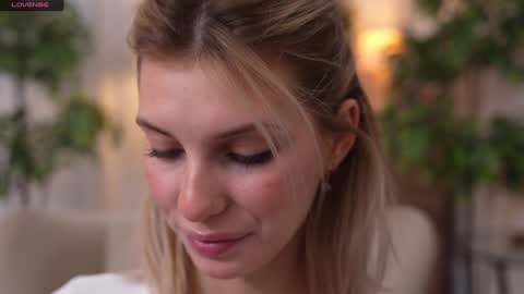 Snapshot of refined_style chatting on January 24, 2025, 11:15 am JessyinCherri yang online show from January 24, 2025, 11:15 am