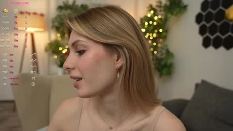 Snapshot of refined_style chatting on March 3, 2025, 6:59 am JessyinCherri yang online show from March 3, 2025, 6:59 am