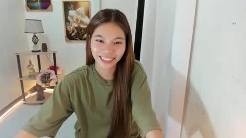 Snapshot of regelthegoddess chatting on March 5, 2025, 1:06 pm regelthegoddess online show from March 5, 2025, 1:06 pm