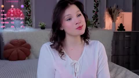 Snapshot of regenasuri chatting on February 25, 2026, 1:21 pm Grace online show from February 25, 2026, 1:21 pm