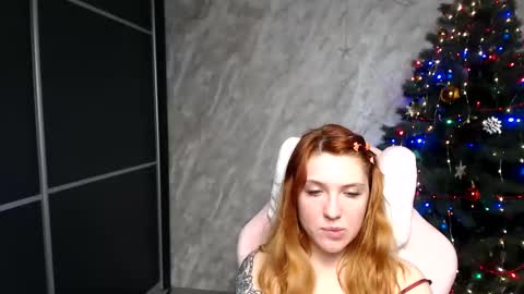 Snapshot of reginasmilee chatting on December 21, 2025, 1:07 pm Regina online show from December 21, 2025, 1:07 pm