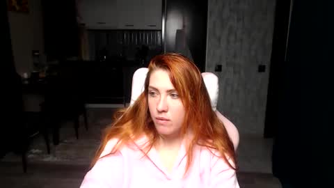 Snapshot of reginasmilee chatting on April 11, 2026, 3:22 am Regina online show from April 11, 2026, 3:22 am