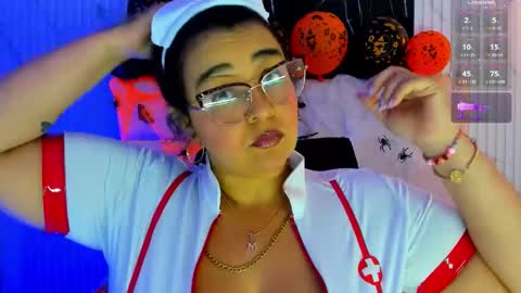 reginavegaa online show from October 31, 2025, 11:44 am