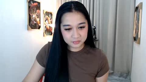 Snapshot of reginethegoddess chatting on May 21, 2026, 5:03 am regine online show from May 21, 2026, 5:03 am