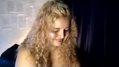 Snapshot of rei_chan26 chatting on March 8, 2025, 5:59 am Tania Nixx online show from March 8, 2025, 5:59 am