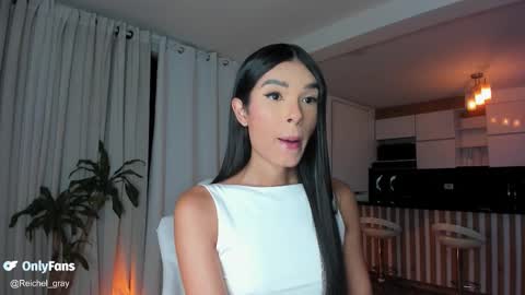 Snapshot of reichel_gray chatting on October 13, 2025, 5:40 am REICHEL online show from October 13, 2025, 5:40 am