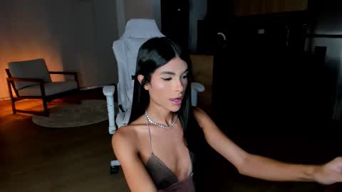 Snapshot of reichel_gray chatting on February 13, 2026, 2:18 am REICHEL online show from February 13, 2026, 2:18 am