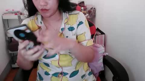 Snapshot of reign2525 chatting on November 22, 2025, 5:28 am reign2525 online show from November 22, 2025, 5:28 am