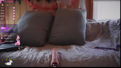 Reinacatchile online show from October 18, 2025, 7:03 pm