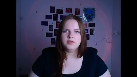 Reina online show from April 30, 2026, 5:58 am