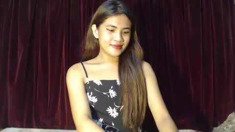 Snapshot of rema_thebigcock chatting on November 29, 2025, 2:25 am rema_thebigcock online show from November 29, 2025, 2:25 am