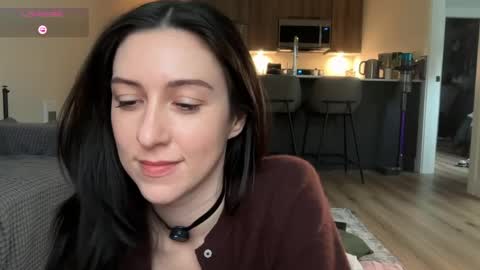 Remi online show from May 25, 2026, 11:33 pm