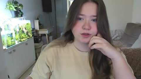 Snapshot of remirann_ chatting on November 29, 2025, 9:56 am Ann OF - remirann21 online show from November 29, 2025, 9:56 am