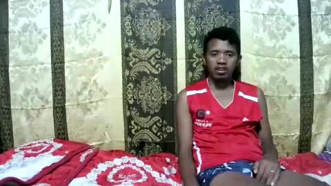 Snapshot of remixstboy chatting on January 15, 2025, 6:43 am remixstboy online show from January 15, 2025, 6:43 am