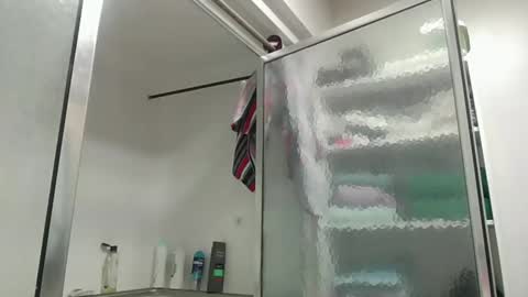 Snapshot of remshotdt chatting on February 2, 2025, 4:15 am remshotdt online show from February 2, 2025, 4:15 am