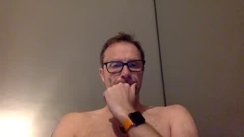 remus1876 online show from December 5, 2024, 10:45 pm