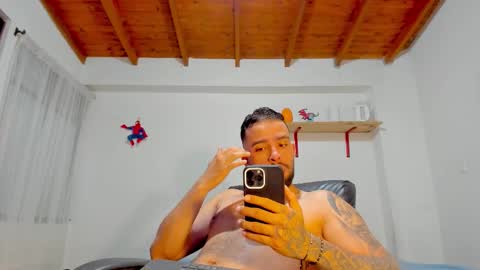 Rmy Steen online show from February 10, 2026, 10:47 pm