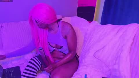 Snapshot of remyxavier chatting on January 16, 2026, 4:00 pm remyxavier online show from January 16, 2026, 4:00 pm
