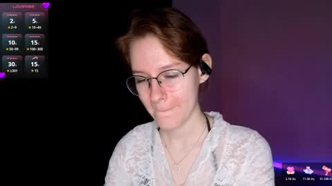 Snapshot of renaeblaski chatting on May 3, 2026, 7:31 pm Claire online show from May 3, 2026, 7:31 pm