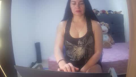 Snapshot of renata_hot1 chatting on October 17, 2025, 6:10 pm renata_hot1 online show from October 17, 2025, 6:10 pm