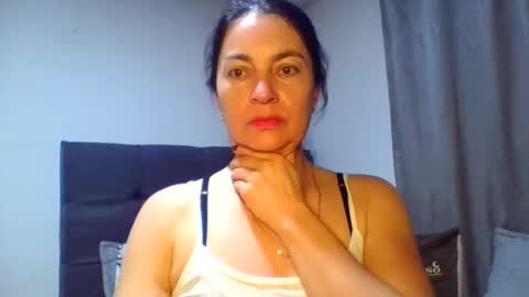 renata_hot1 online show from June 11, 2026, 2:44 am