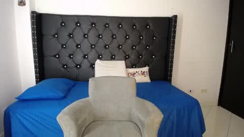 Renata Salinas online show from April 7, 2026, 12:44 am