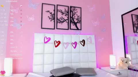 Renata online show from February 15, 2025, 5:19 am